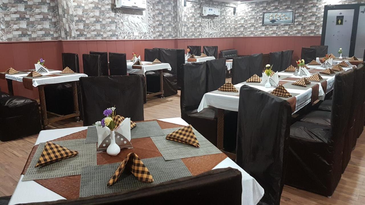 Hotel Jannat Agra  Bagian luar foto